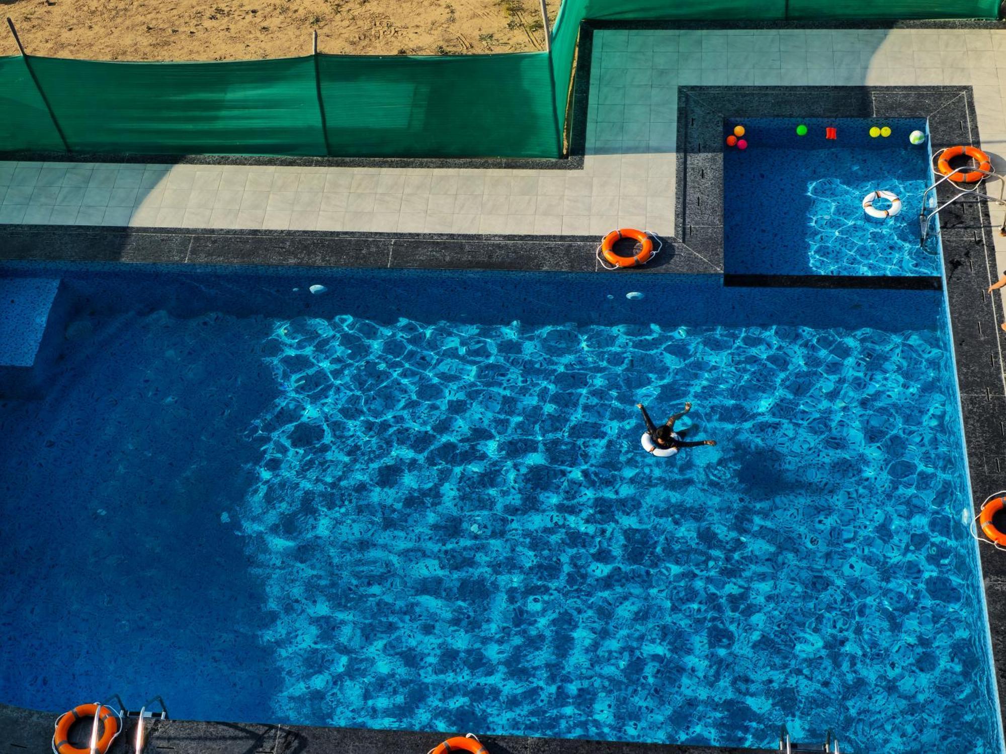 The Scenic Unity Otel Garudeshwar Dış mekan fotoğraf